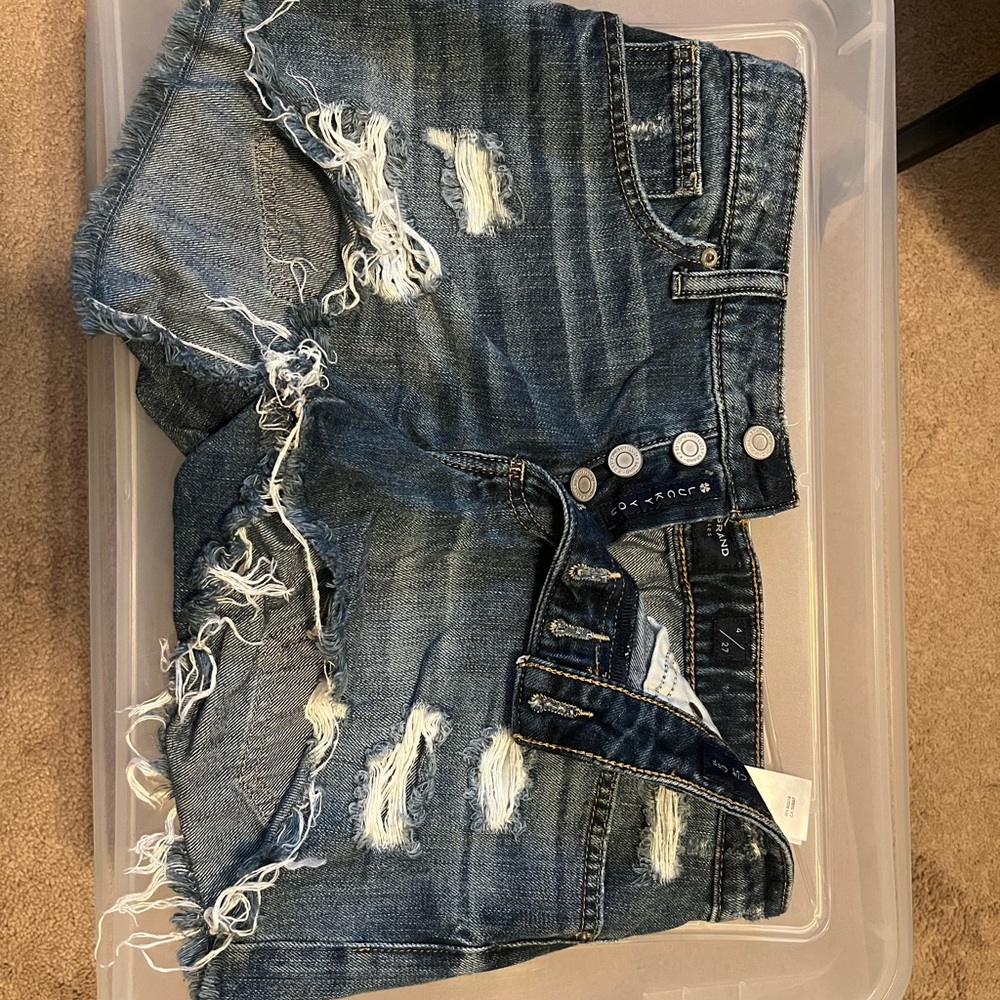 Lucky brand Jean shorts size 4/27 women’s